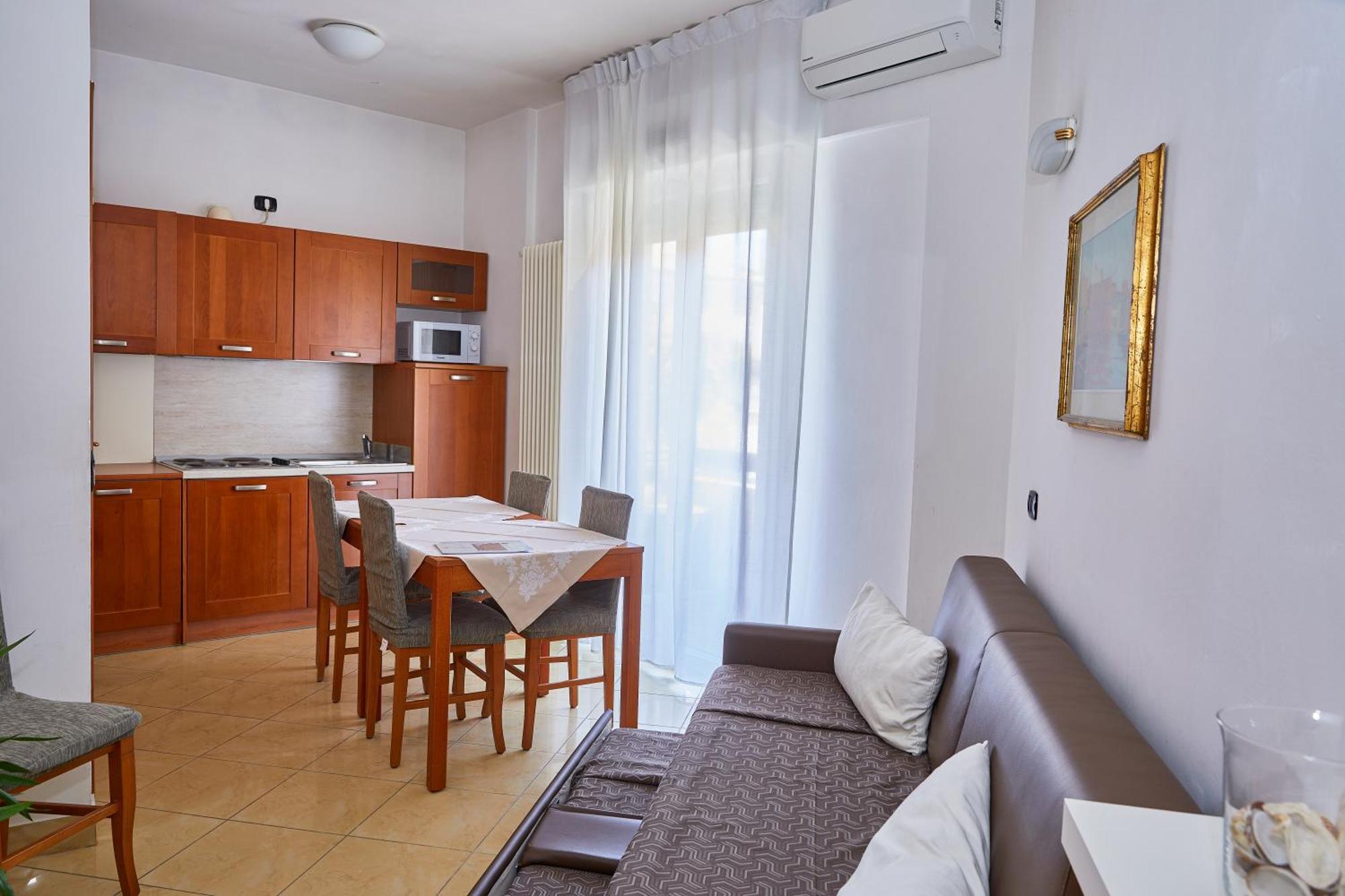 Residence Fellini Rimini Bagian luar foto