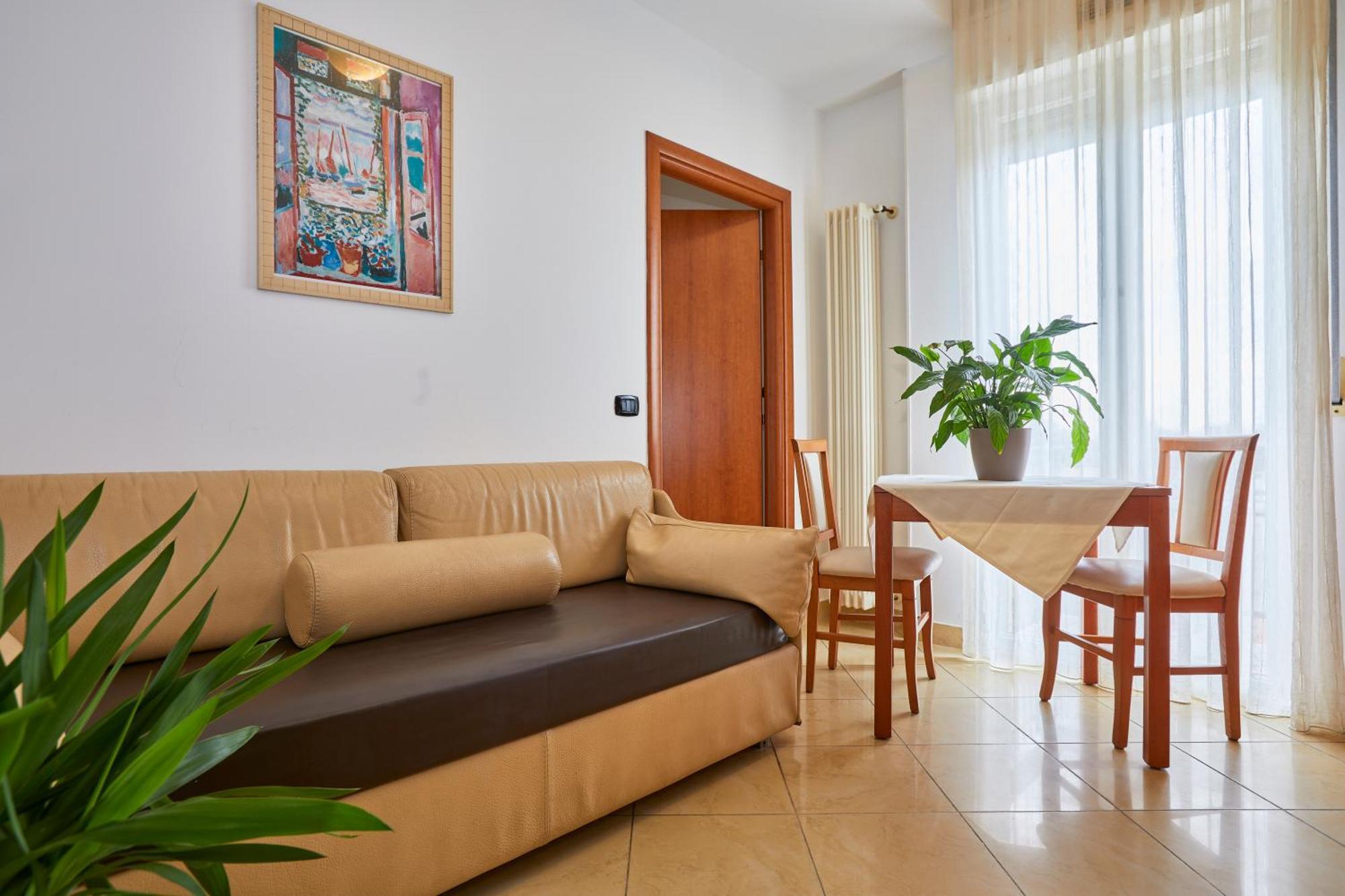Residence Fellini Rimini Bagian luar foto